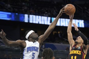 华体会入口包含那不勒斯训练开放日，窗口期迎来里程碑引观众欢呼，欧超杯在即，训练强度显著提升的词条